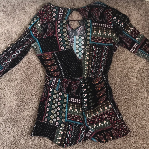 adorable patterned romper!! - Picture 3 of 3